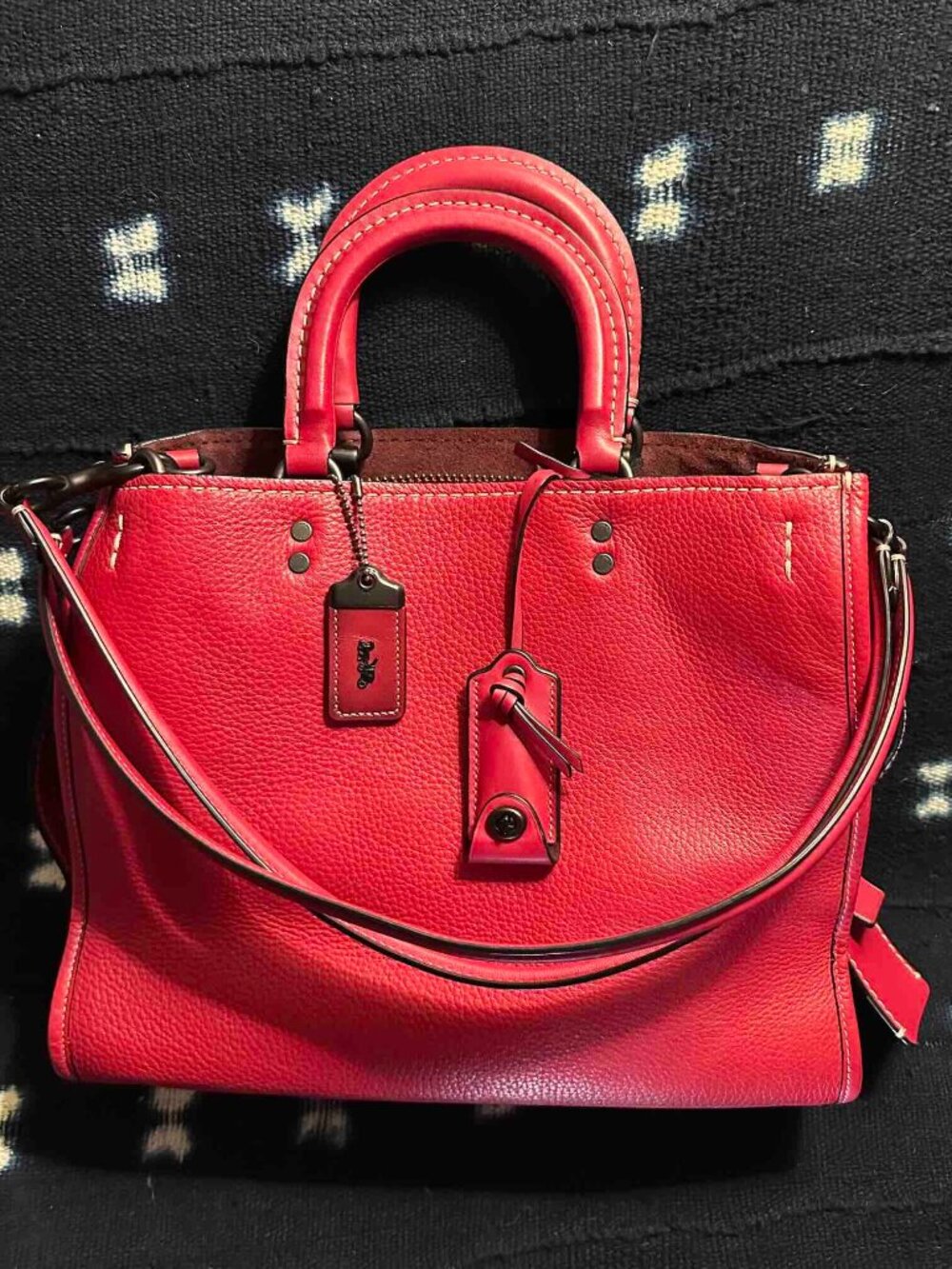 COACH Rogue 30/31 1941Red pebbled Leather 3way satchelbag Rare Like New